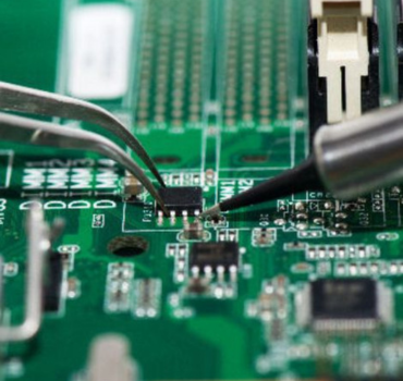 Electronic Card Repairing Service in Noida | PCB Repair
